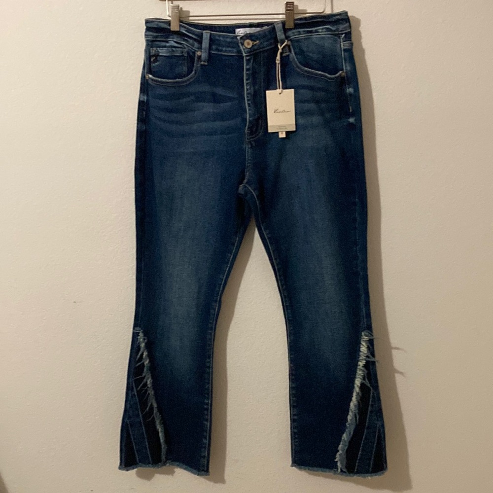 KanCan blue jeans Size 30x27 High rise ankle flare 93%cotton 5%rayon 2% spandex